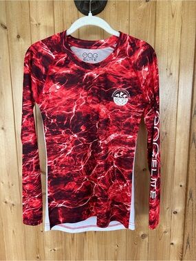 Women's eaG Elite Red Long-Sleeve Performance Fishing Shirt Size Small